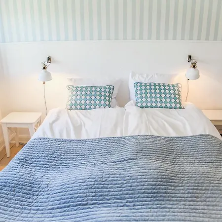 Hotel Lundsgaard Gods - Ved Sommers Kerteminde