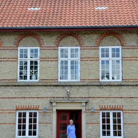Lundsgaard Gods - Ved Sommers Hotel 3*