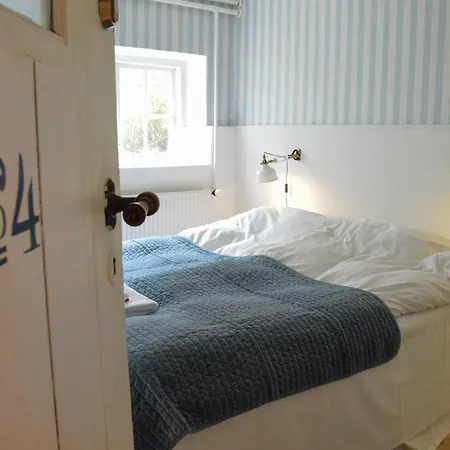 Lundsgaard Gods - Ved Sommers Hotel