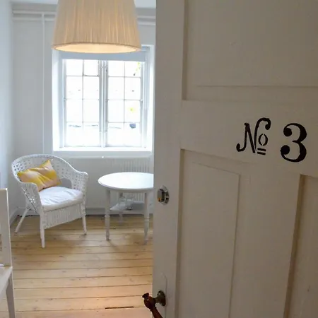 Otel Lundsgaard Gods 3*