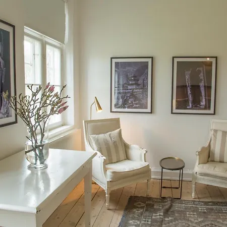 Lundsgaard Gods - Ved Sommers Hotel Kerteminde